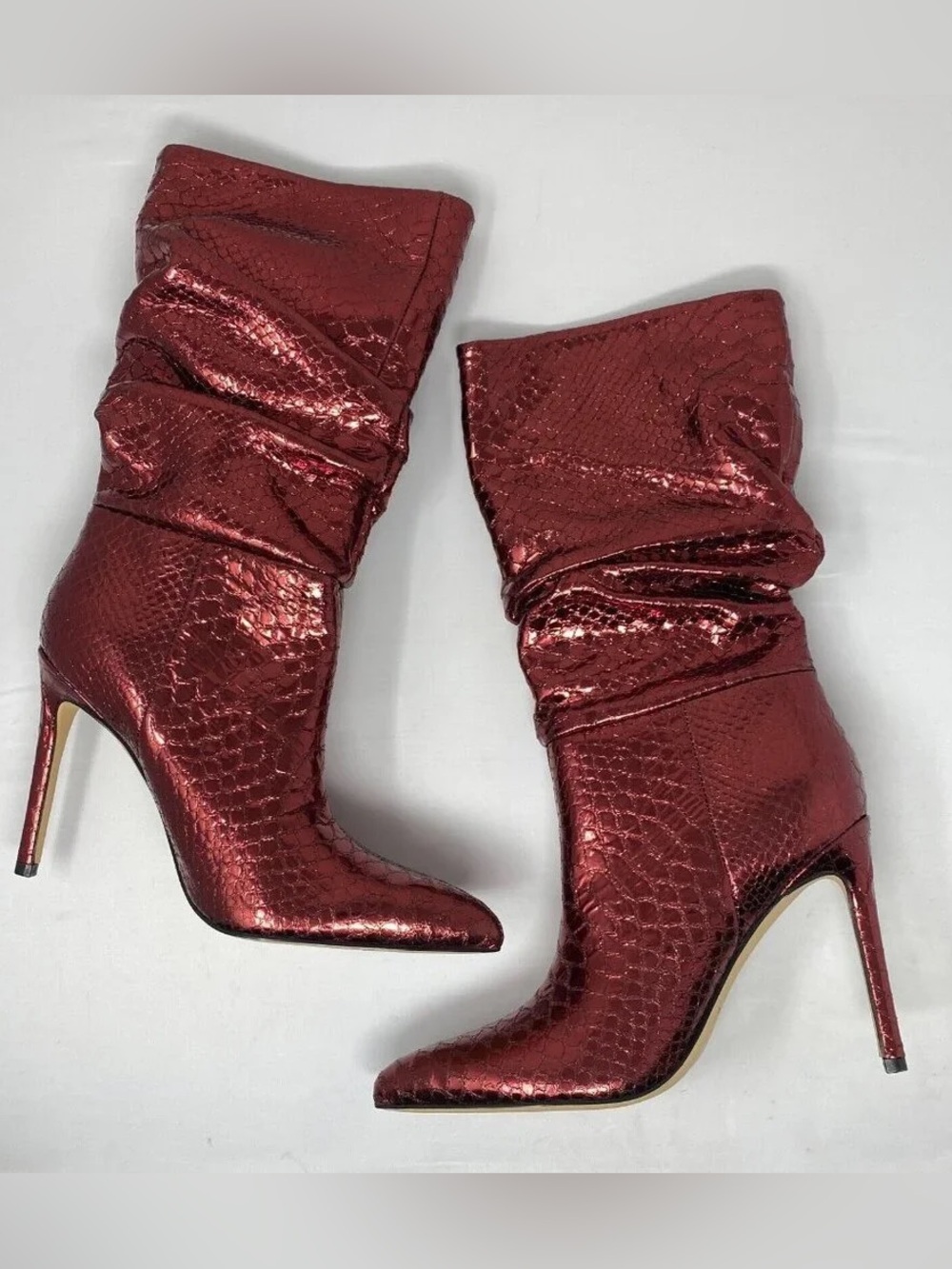 Marc Fisher 5 Burgundy Red Metallic Snake Skin Pointed Toe Stiletto Heeled Boots